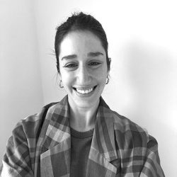 DAFNA PETERI v2